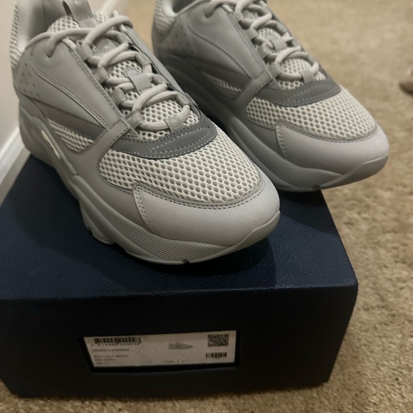 Men's 100% authentic Dior B22 Gray sneakers. Size 42 (U.S. 9) - Picture 4 of 9